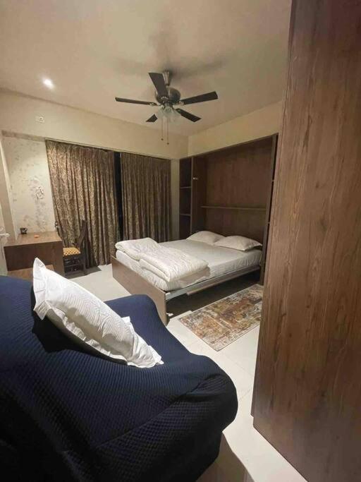 Holiday home Endora - A Fully Equipped Lake-facing 3bhk Lavasa